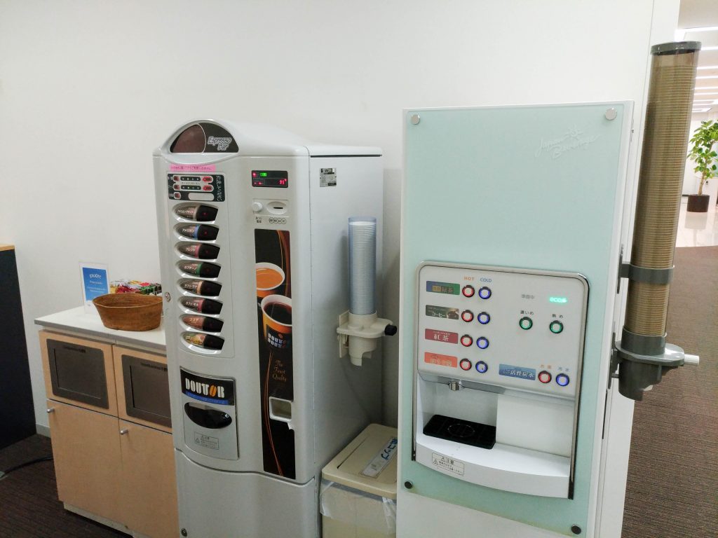 ドリンクは豊富に揃う
