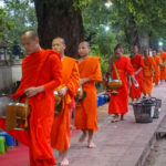 ルアンパバーンの托鉢体験記&見学完全ガイド!場所・時間・費用・注意点全てまとめました