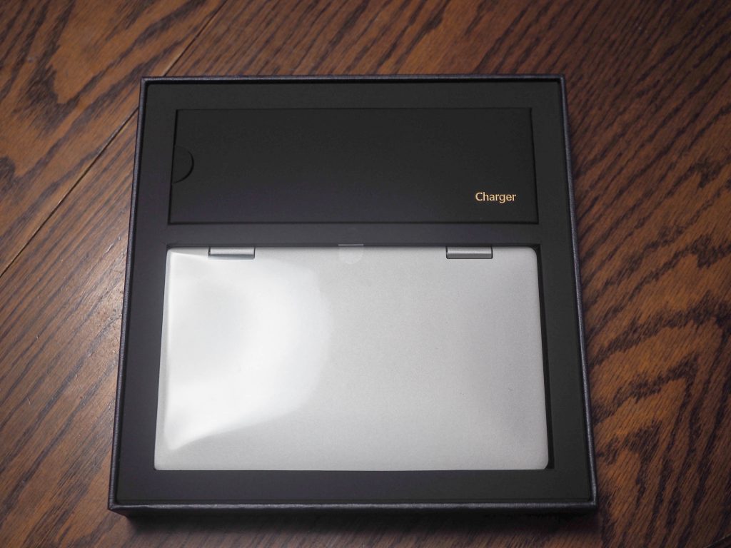 フタを開けるとありました