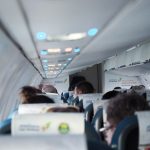 ラオス国営航空のプロペラ機(ATR-72)でルアンパパーンからハノイに搭乗!嬉しい機内食サービスも!