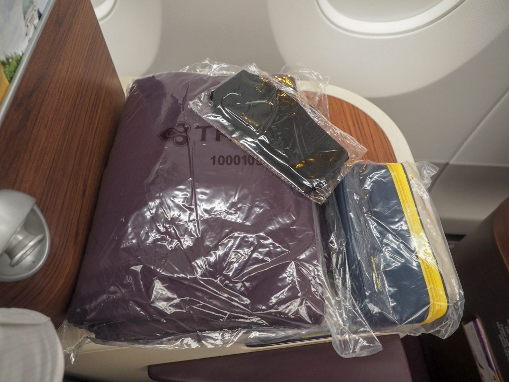 タイ国際航空ビジネスクラスのアメニティ